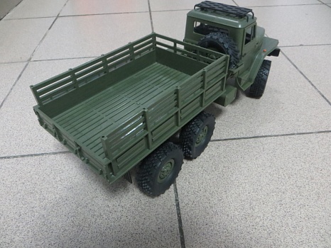 Советский военный грузовик "Урал" 1/16 6WD электро /арк36